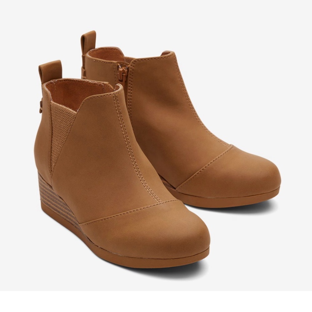 Tom’s Wedge Ankle Boots size 6